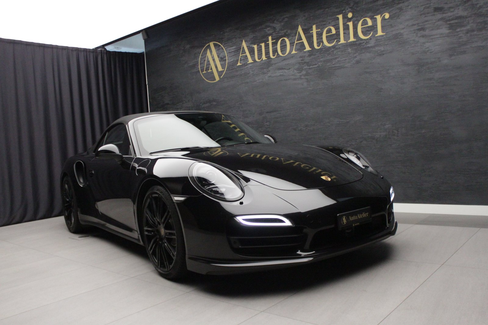 PORSCHE 911 Turbo Cabrio PDK, Benzin, Occasion / Gebraucht, Automatik - 3