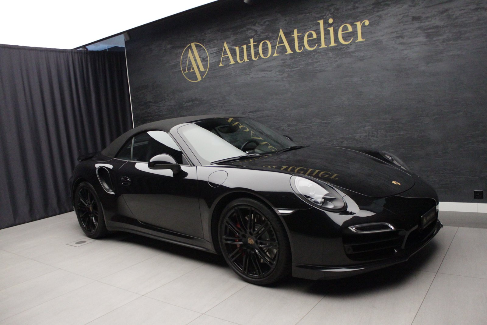 PORSCHE 911 Turbo Cabrio PDK, Benzin, Occasion / Gebraucht, Automatik - 4