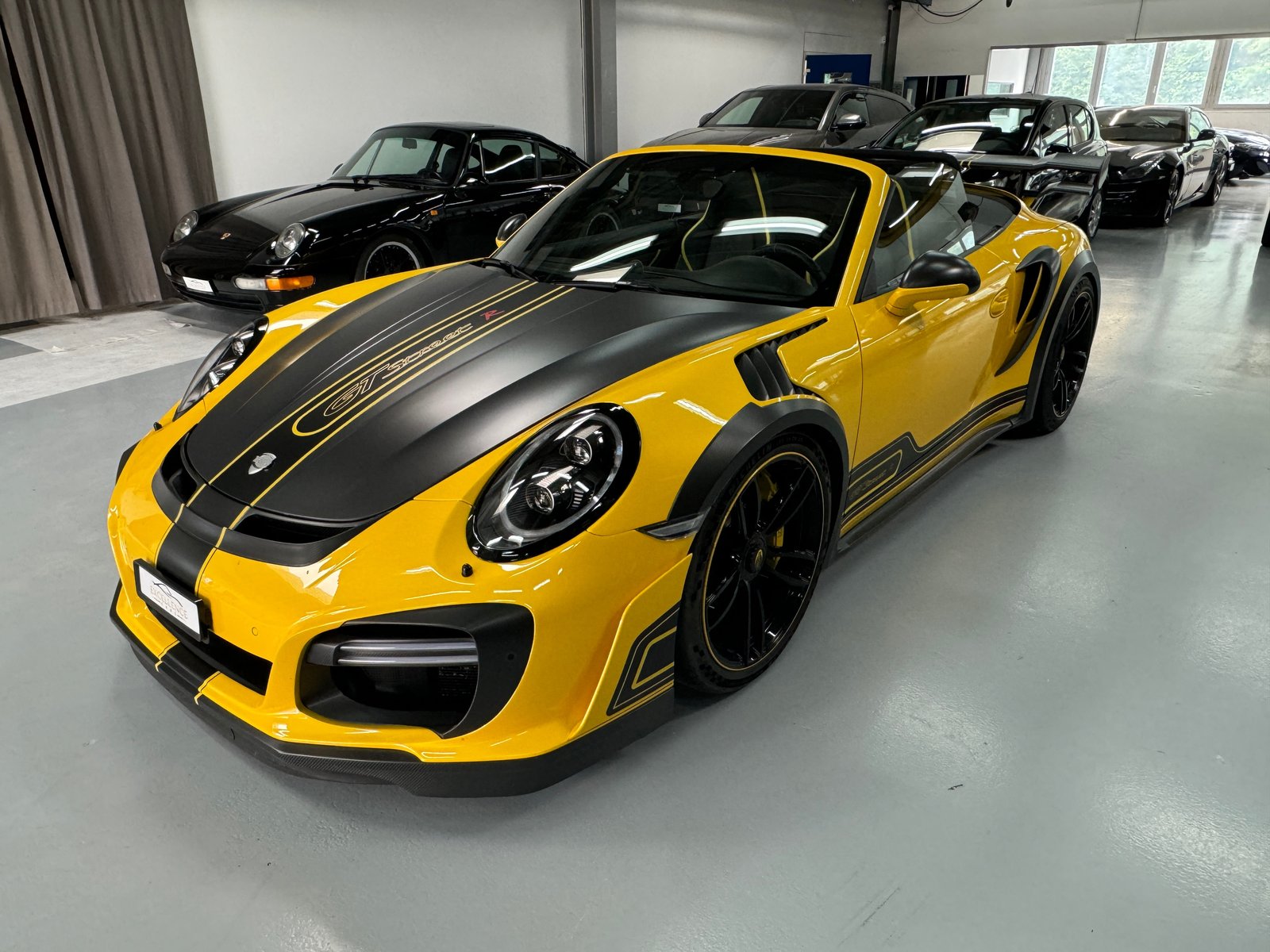 PORSCHE 911 Turbo S Cabrio PDK TECHART 1 OF 1