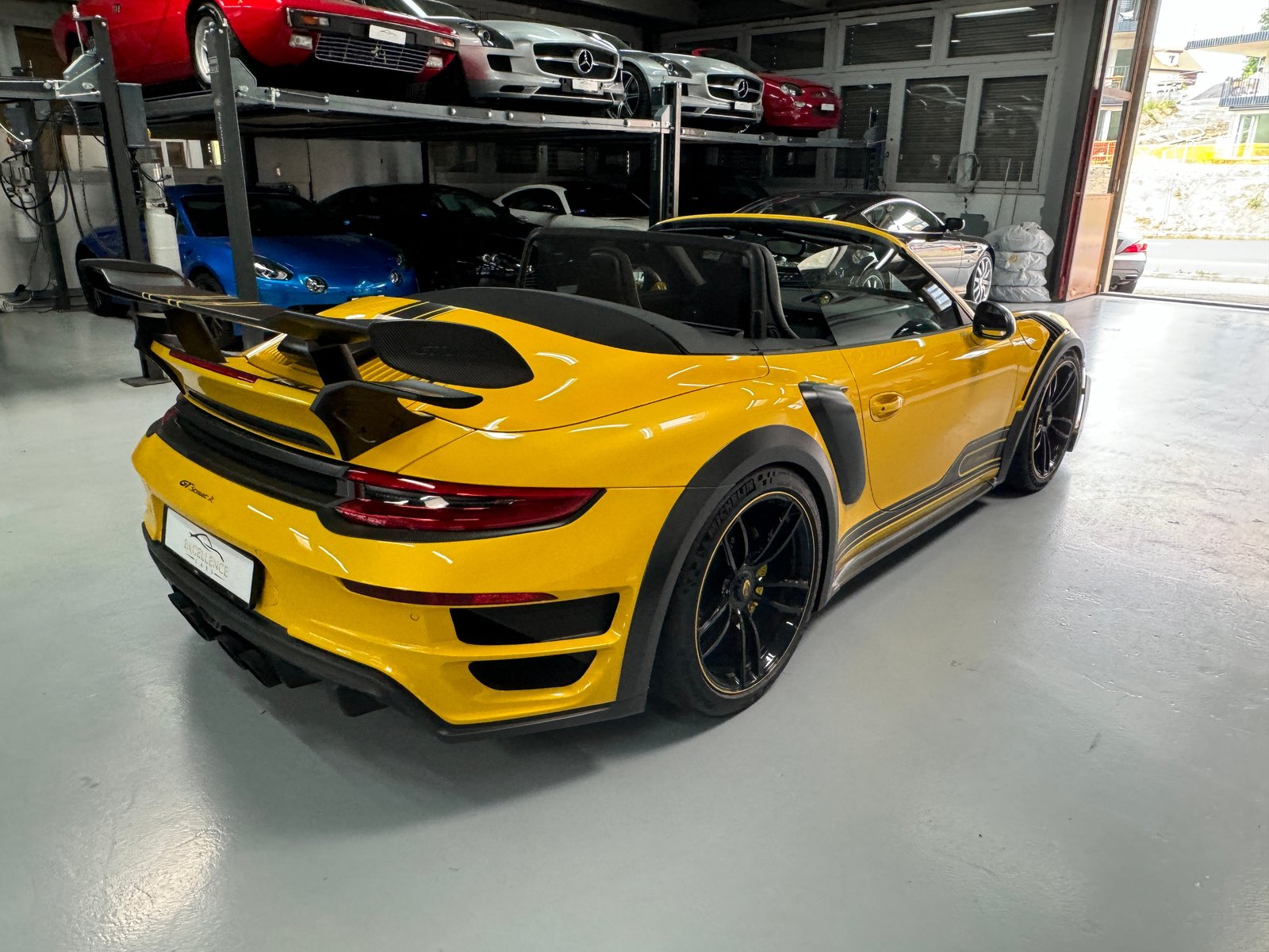 PORSCHE 911 Turbo S Cabrio PDK TECHART 1 OF 1, Benzina, Occasioni / Usate, Automatico - 5