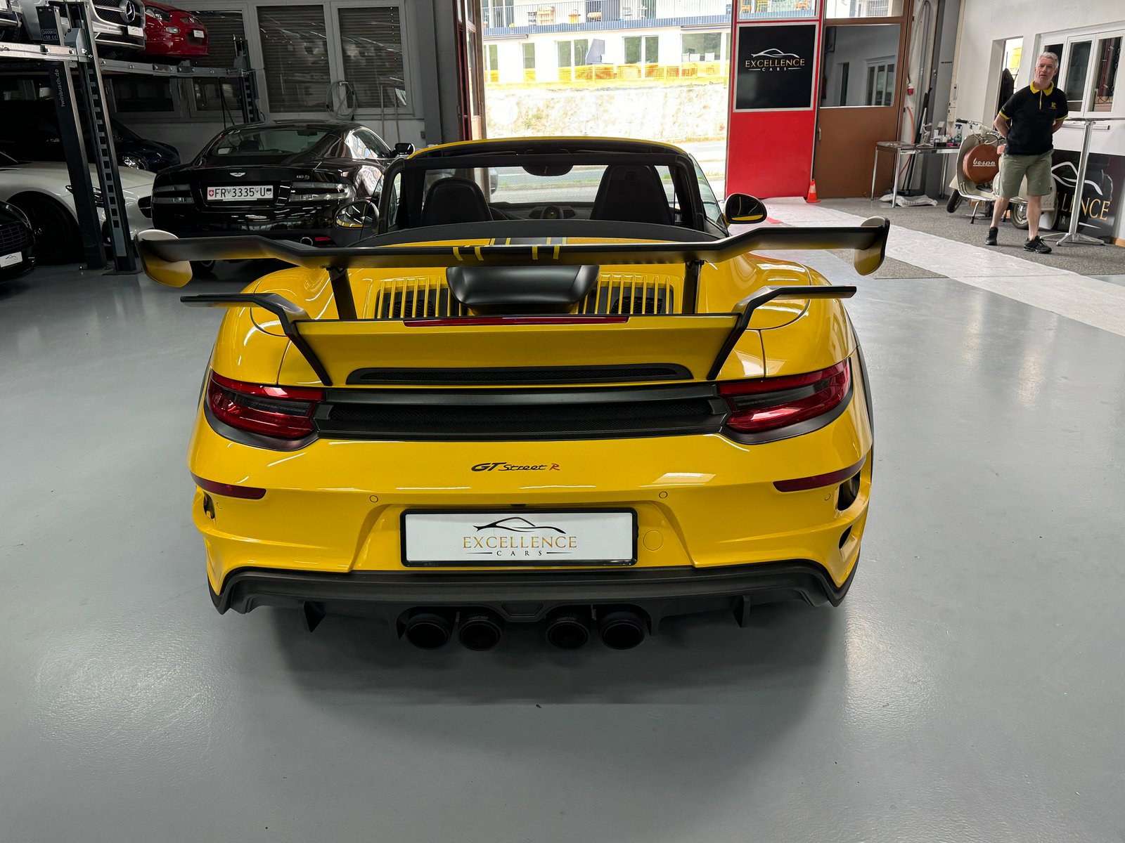 PORSCHE 911 Turbo S Cabrio PDK TECHART 1 OF 1, Benzina, Occasioni / Usate, Automatico - 6