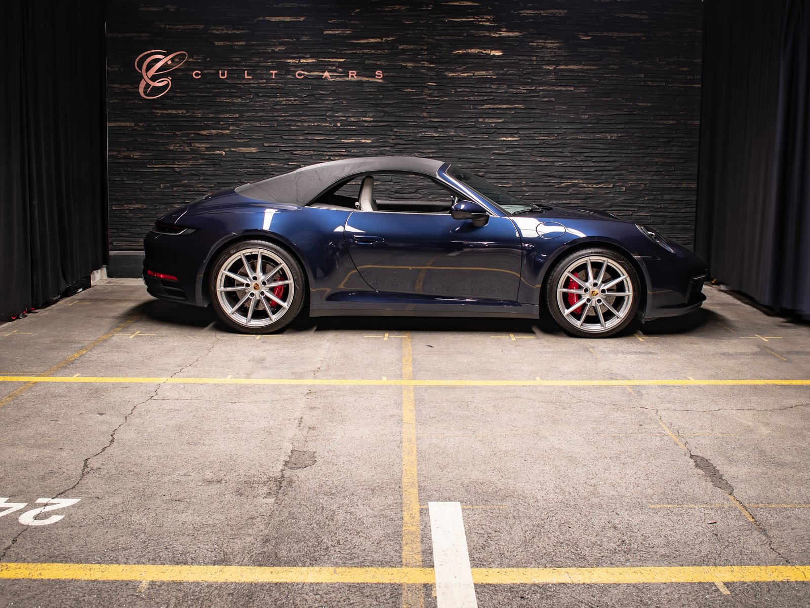 PORSCHE 911 Carrera 4S Cabriolet PDK, Benzin, Occasion / Gebraucht, Automatik - 2