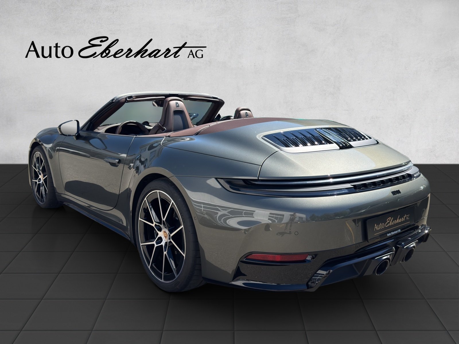 PORSCHE 911 Carrera 4 GTS Cabriolet Aventuringrün, Hybride Léger Essence/Électricité, Occasion / Utilisé, Automatique - 2
