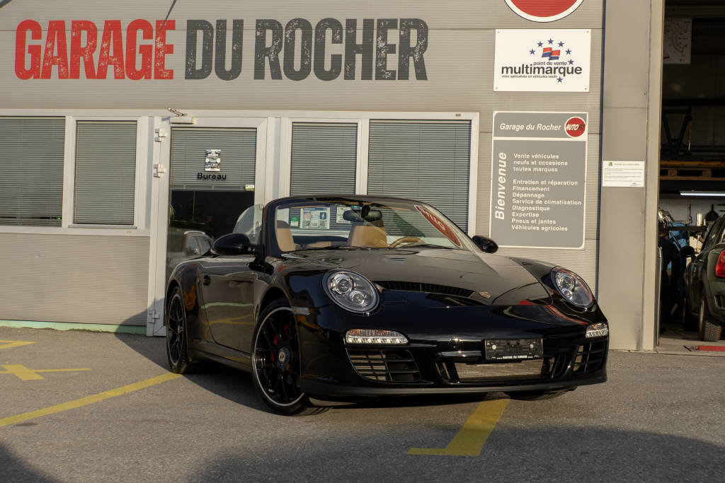 PORSCHE 911 Cabriolet 3.8 Carrera 4GTS PDK