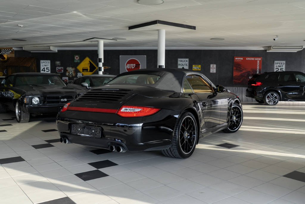 PORSCHE 911 Cabriolet 3.8 Carrera 4GTS PDK, Benzina, Occasioni / Usate, Automatico - 2