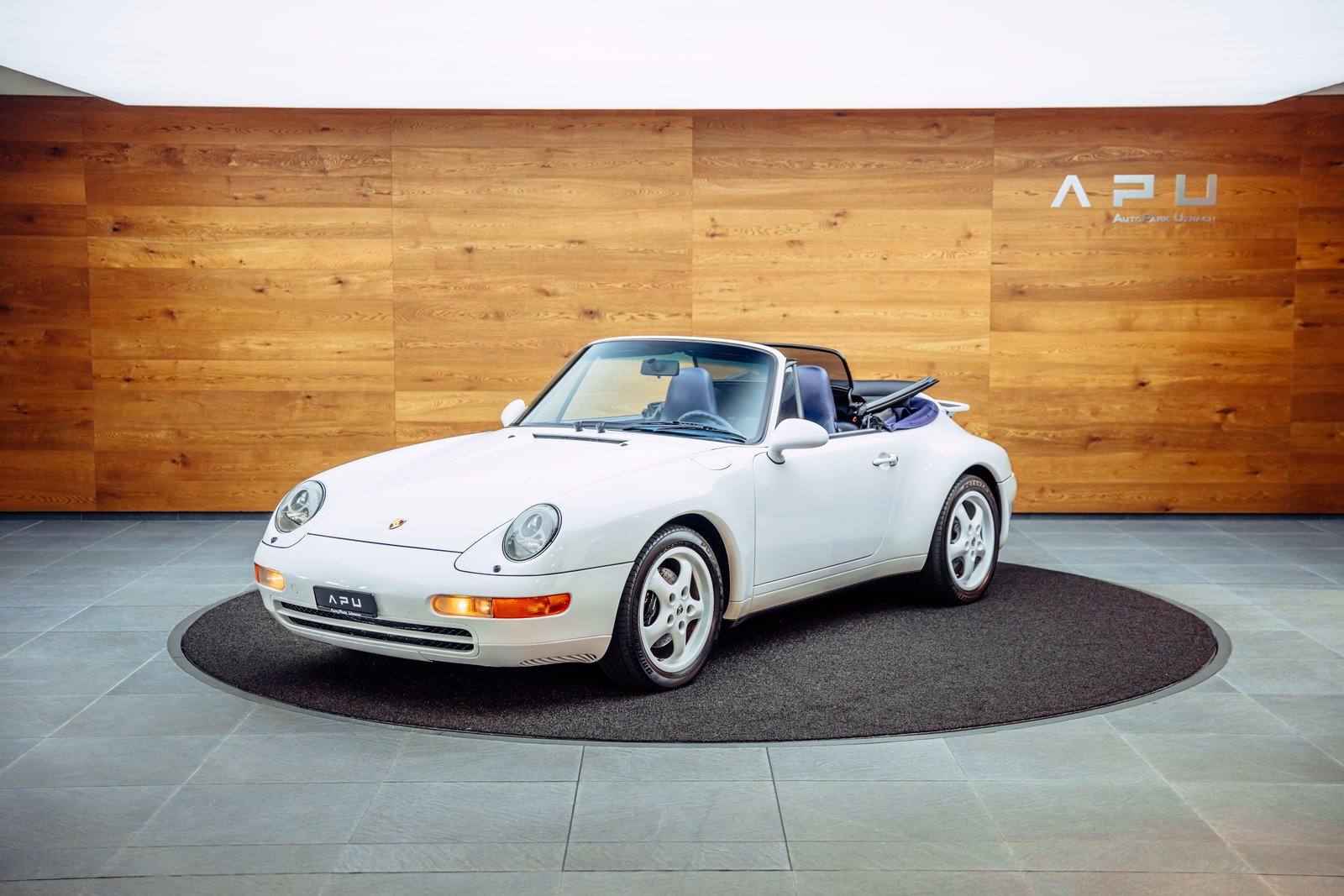 PORSCHE 911 Carrera Cabrio, Essence, Occasion / Utilisé, Manuelle - 4