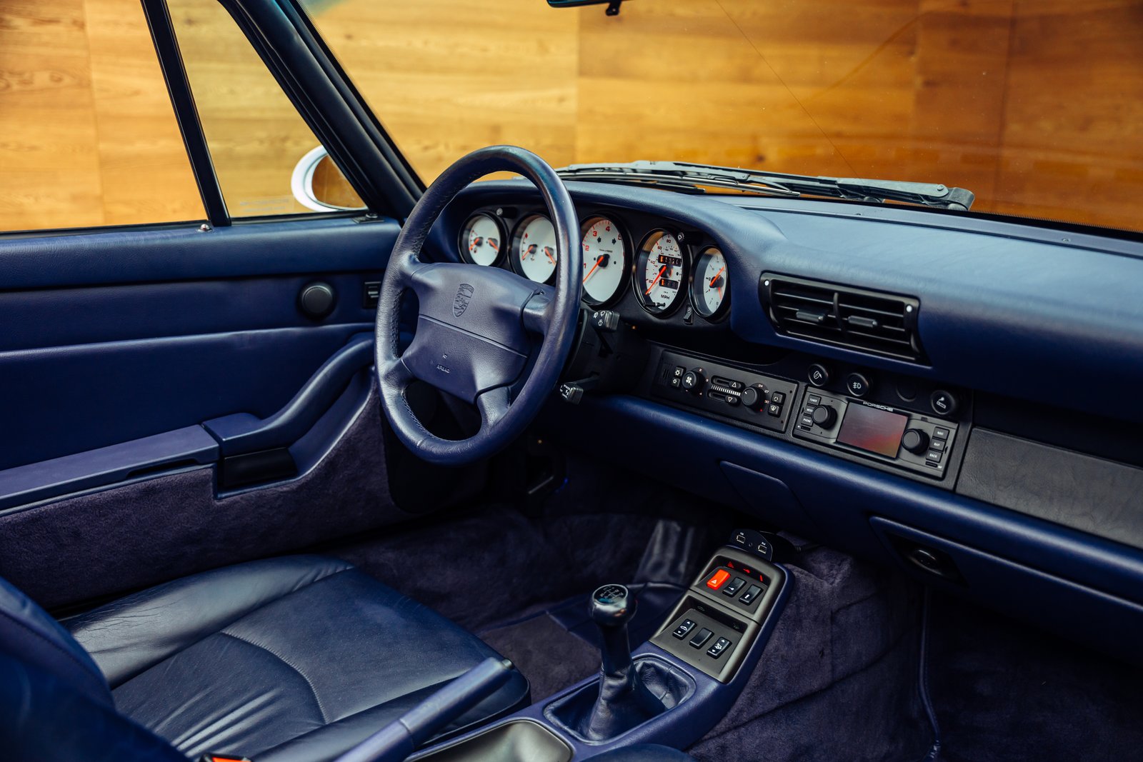 PORSCHE 911 Carrera Cabrio, Essence, Occasion / Utilisé, Manuelle - 5