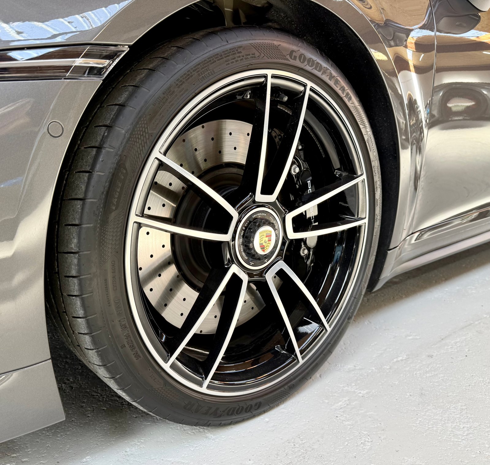 PORSCHE 911 Turbo Cabriolet PDK, Benzin, Occasion / Gebraucht, Automatik - 7