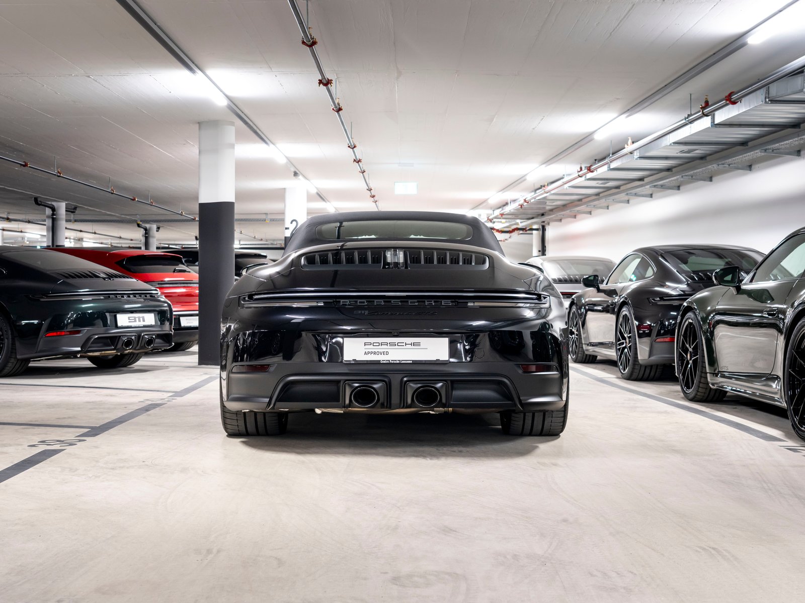 PORSCHE 911 Carrera 4 Cabriolet GTS PDK, Voll-Hybrid Benzin/Elektro, Occasion / Gebraucht, Automatik - 5
