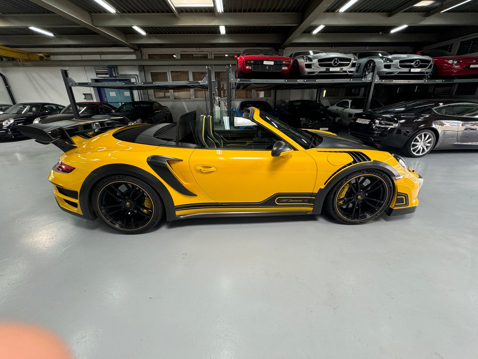 PORSCHE 911 Turbo S Cabrio PDK TECHART 1 OF 1, Benzina, Occasioni / Usate, Automatico - 4