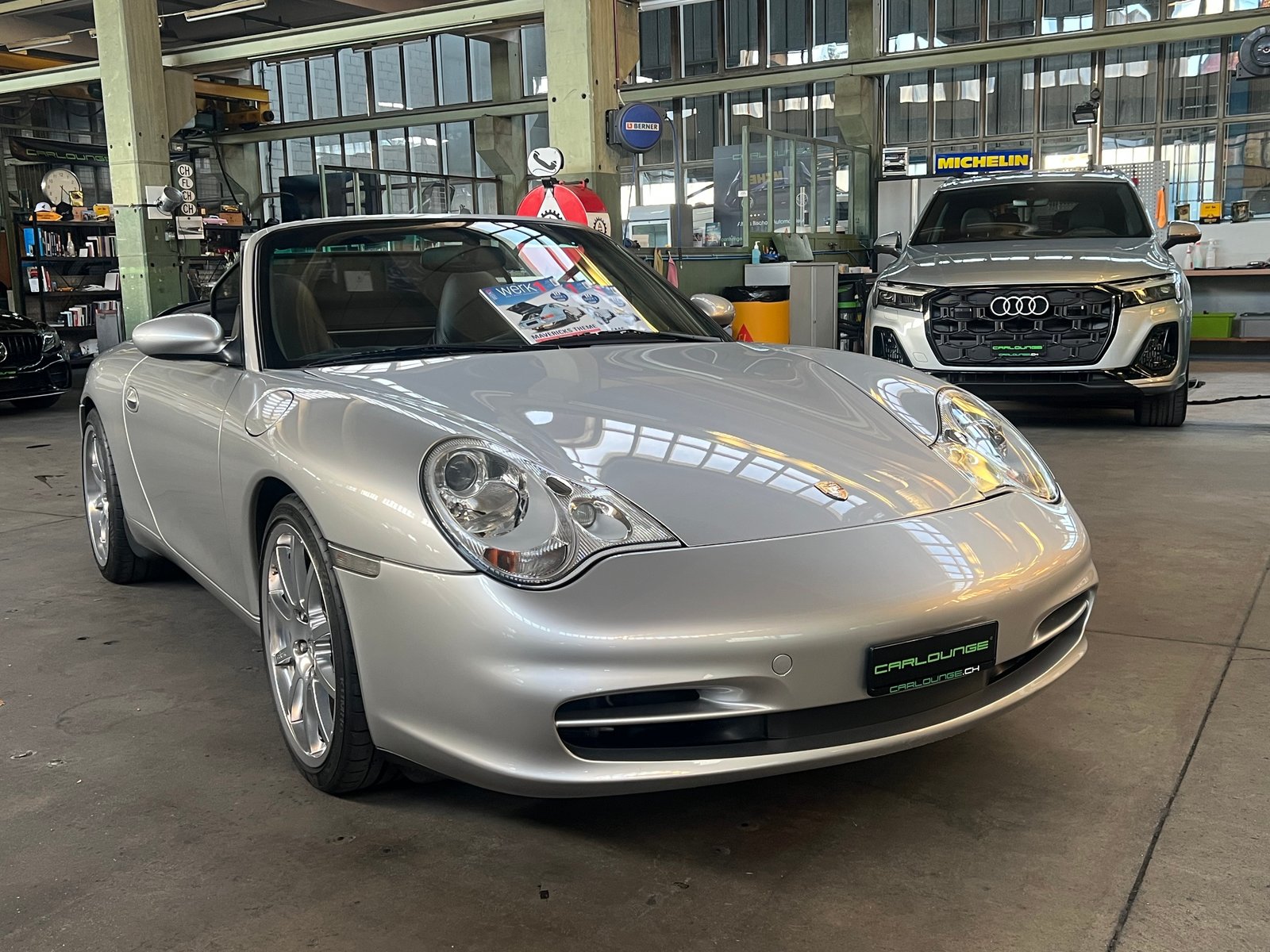 PORSCHE 911 Carrera 4 Cabrio, Petrol, Second hand / Used, Manual - 2