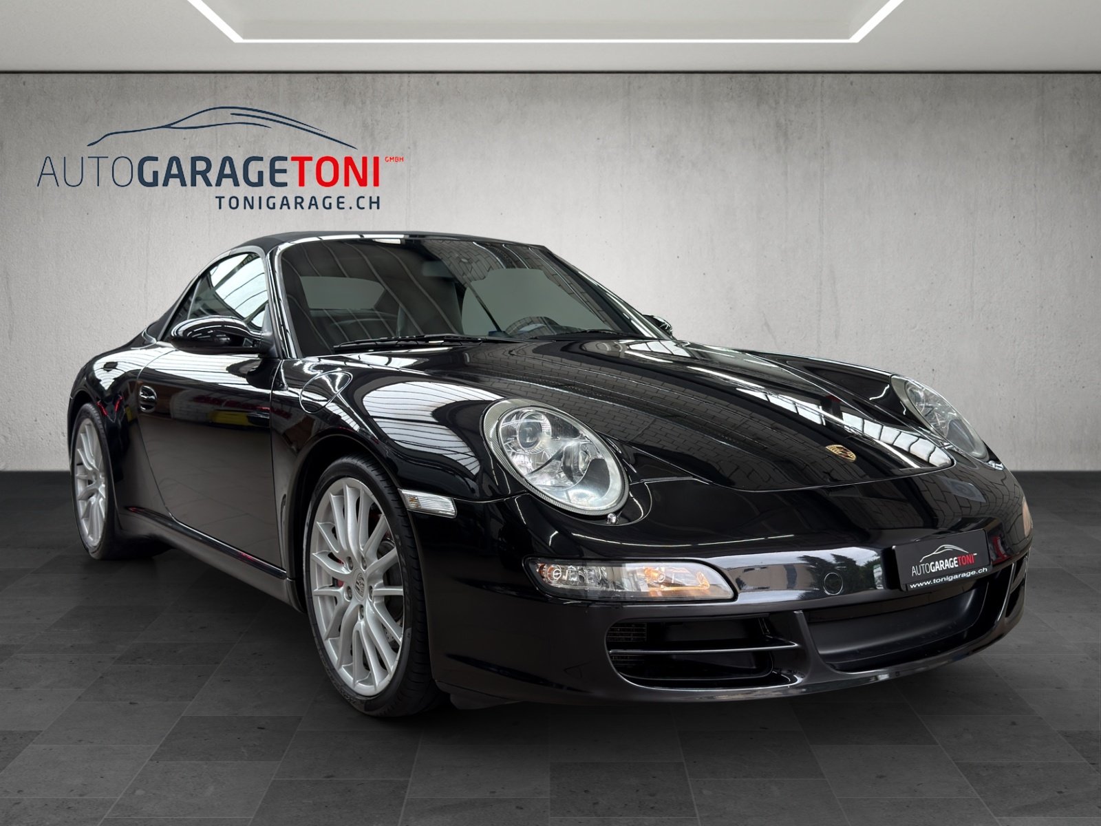 PORSCHE 911 Cabrio Carrera S, Petrol, Second hand / Used, Manual - 2