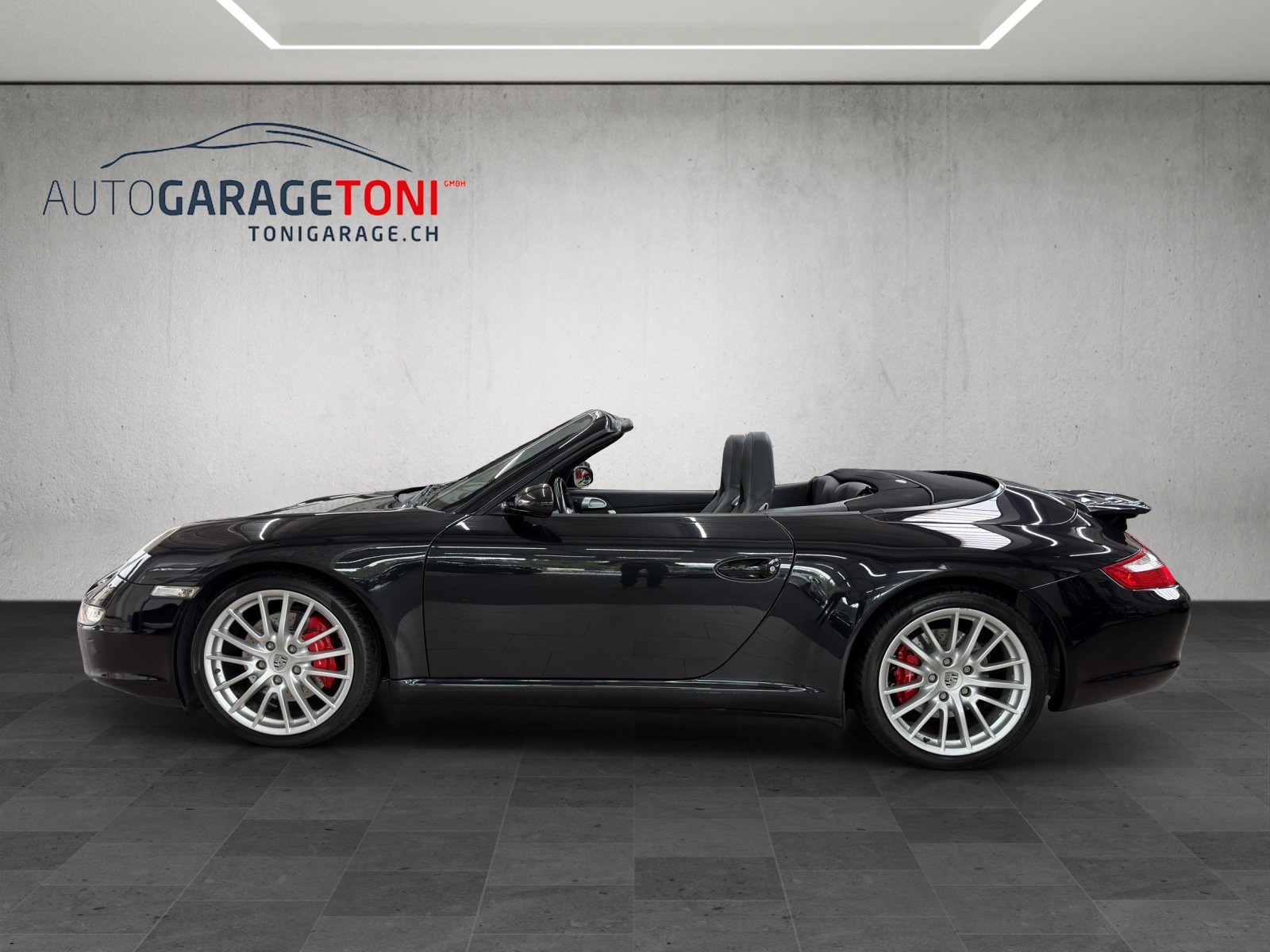 PORSCHE 911 Cabrio Carrera S, Petrol, Second hand / Used, Manual - 5