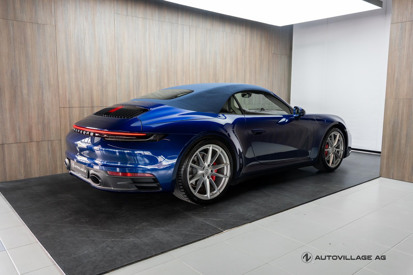 PORSCHE 911 Carrera S Cabriolet PDK, Petrol, Second hand / Used, Automatic - 3