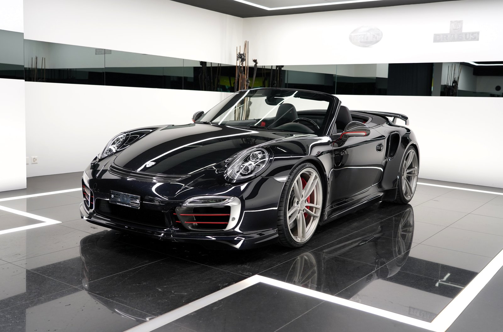 PORSCHE 911 Turbo S Cabrio