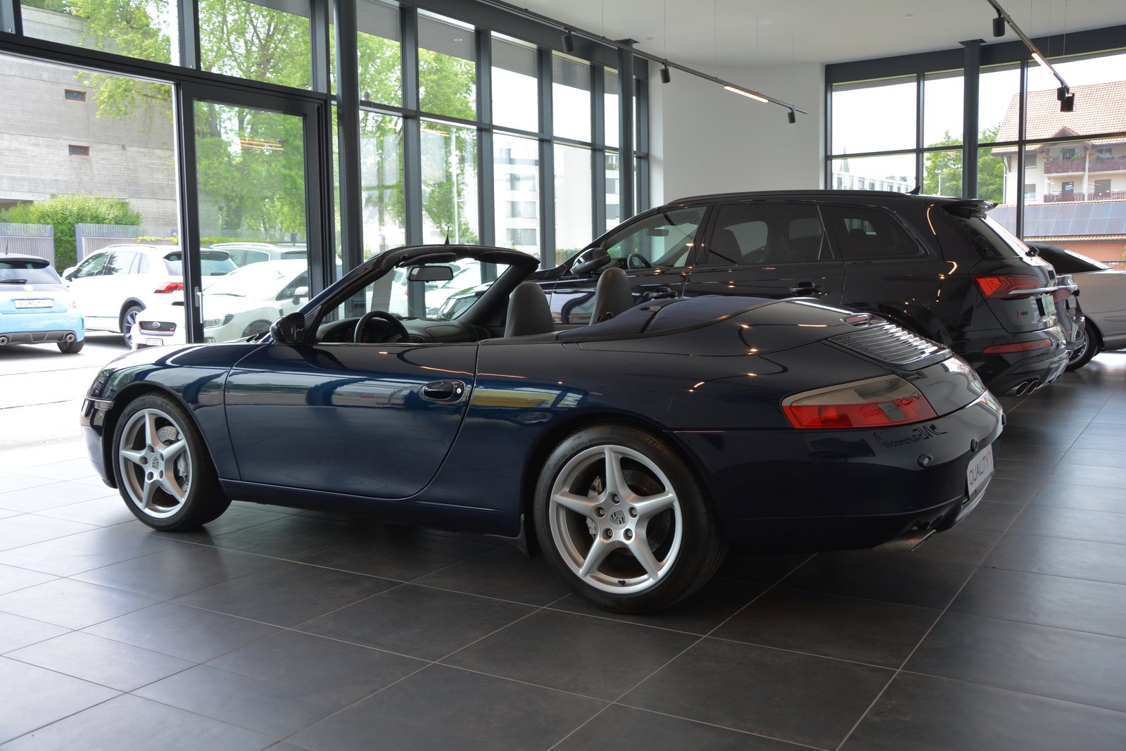 PORSCHE 911 Carrera 4 Cabrio, Essence, Occasion / Utilisé, Automatique - 4
