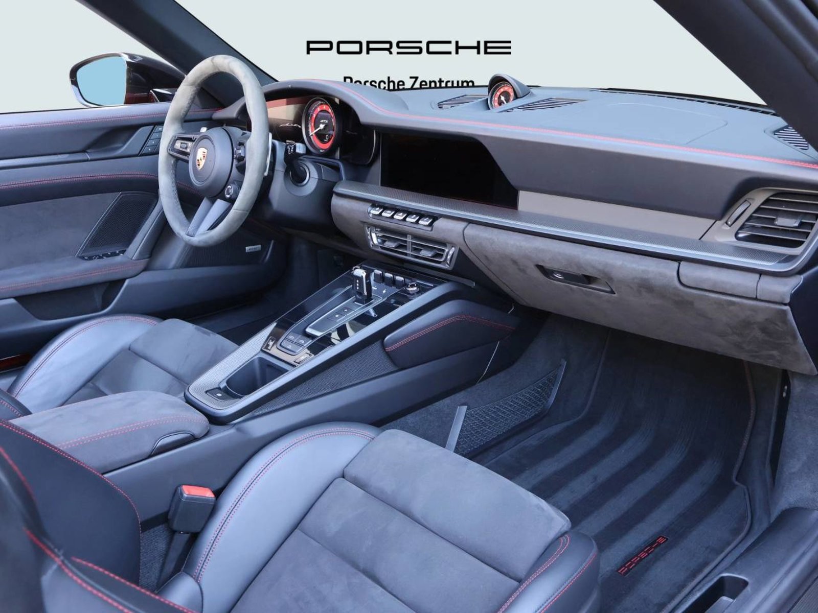 PORSCHE 911 Carrera GTS Cabriolet, Petrol, Second hand / Used, Automatic - 5