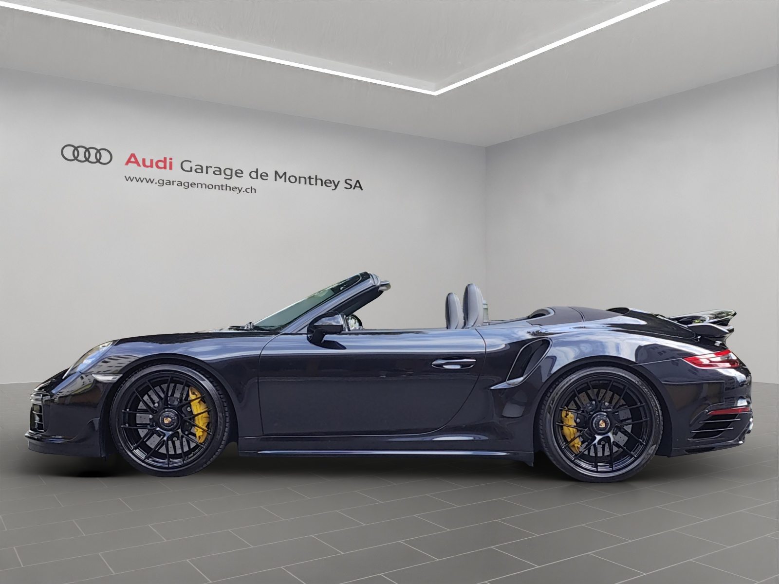 PORSCHE 911 Turbo S Cabrio, Benzin, Occasion / Gebraucht, Automatik - 2