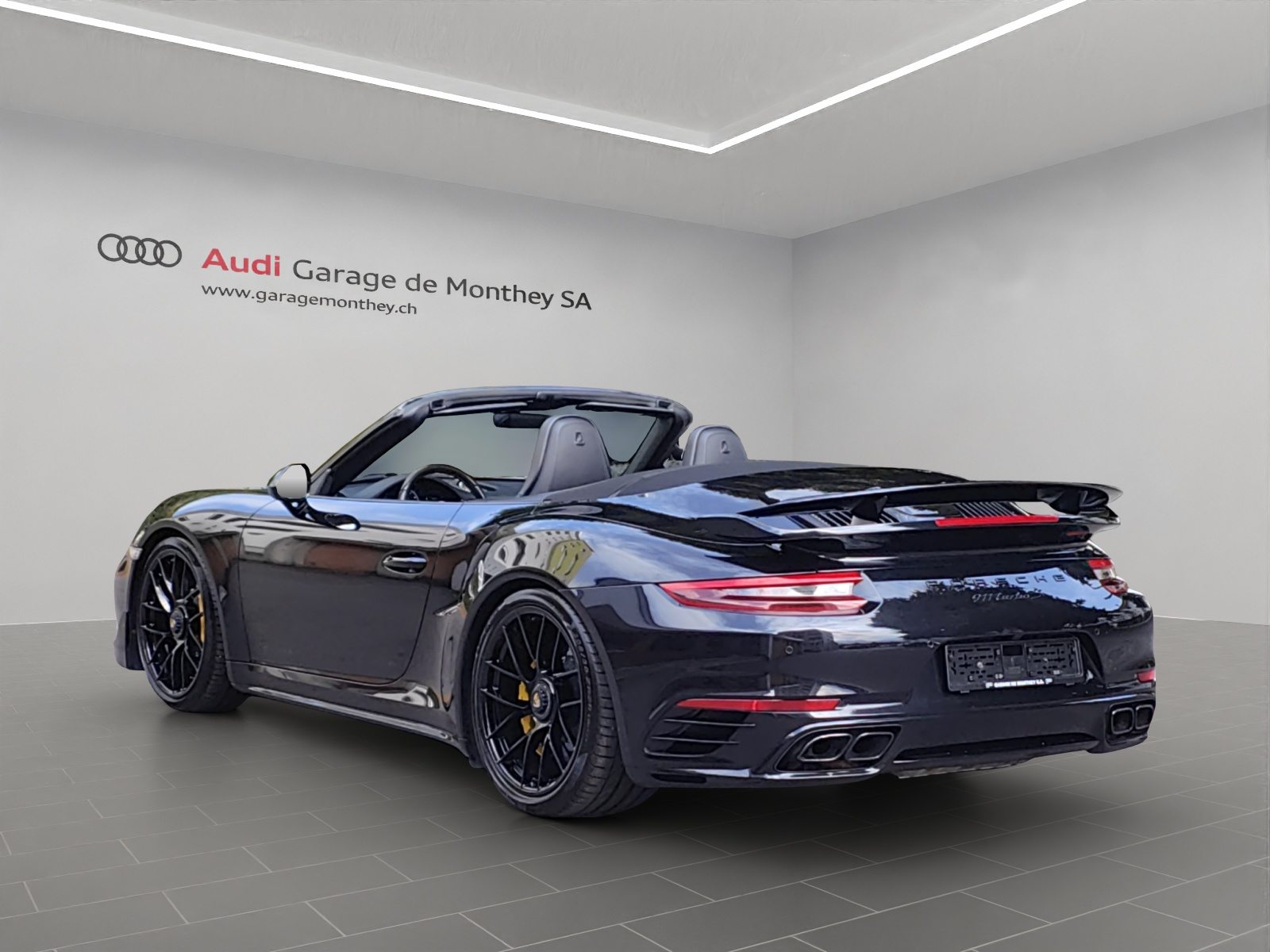PORSCHE 911 Turbo S Cabrio, Benzin, Occasion / Gebraucht, Automatik - 3