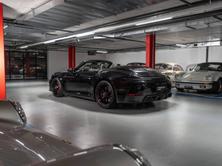 PORSCHE 911 Carrera 4 GTS Cabriolet, Mild-Hybrid Petrol/Electric, Second hand / Used, Automatic - 3