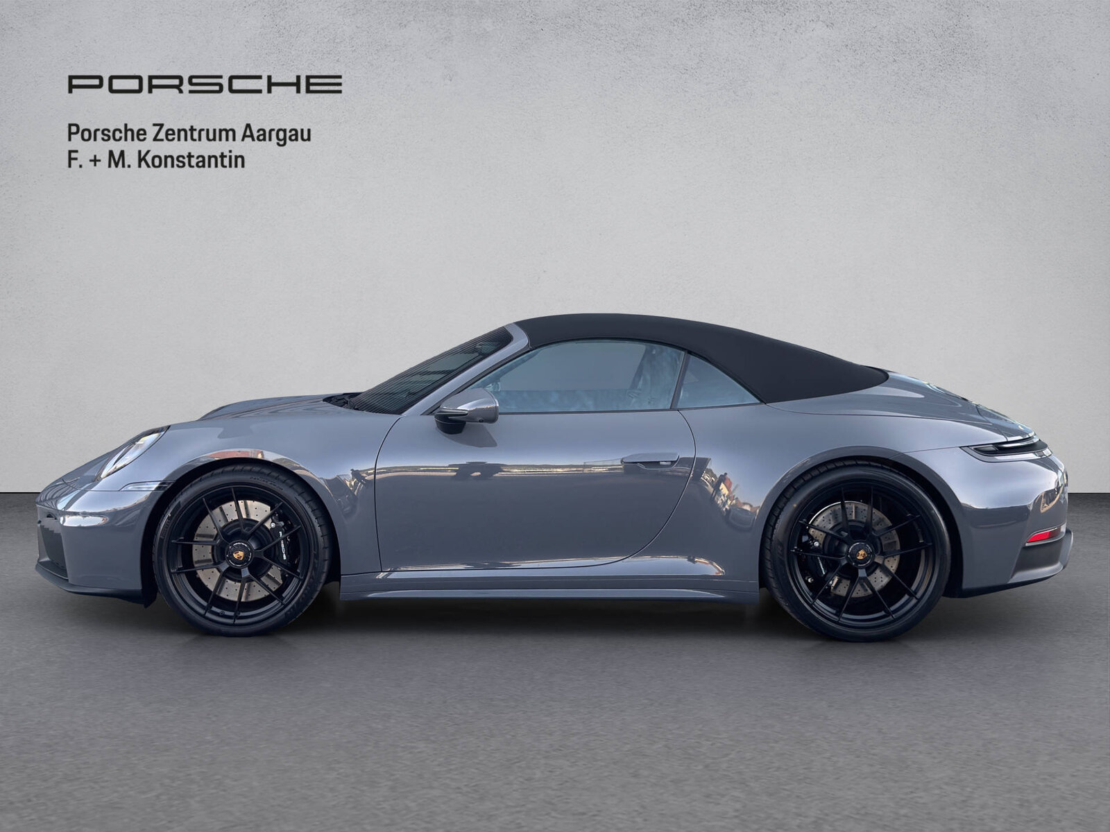 PORSCHE 911 Carrera 4 GTS Cabriolet PDK, Mild-Hybrid Petrol/Electric, Second hand / Used, Automatic - 3