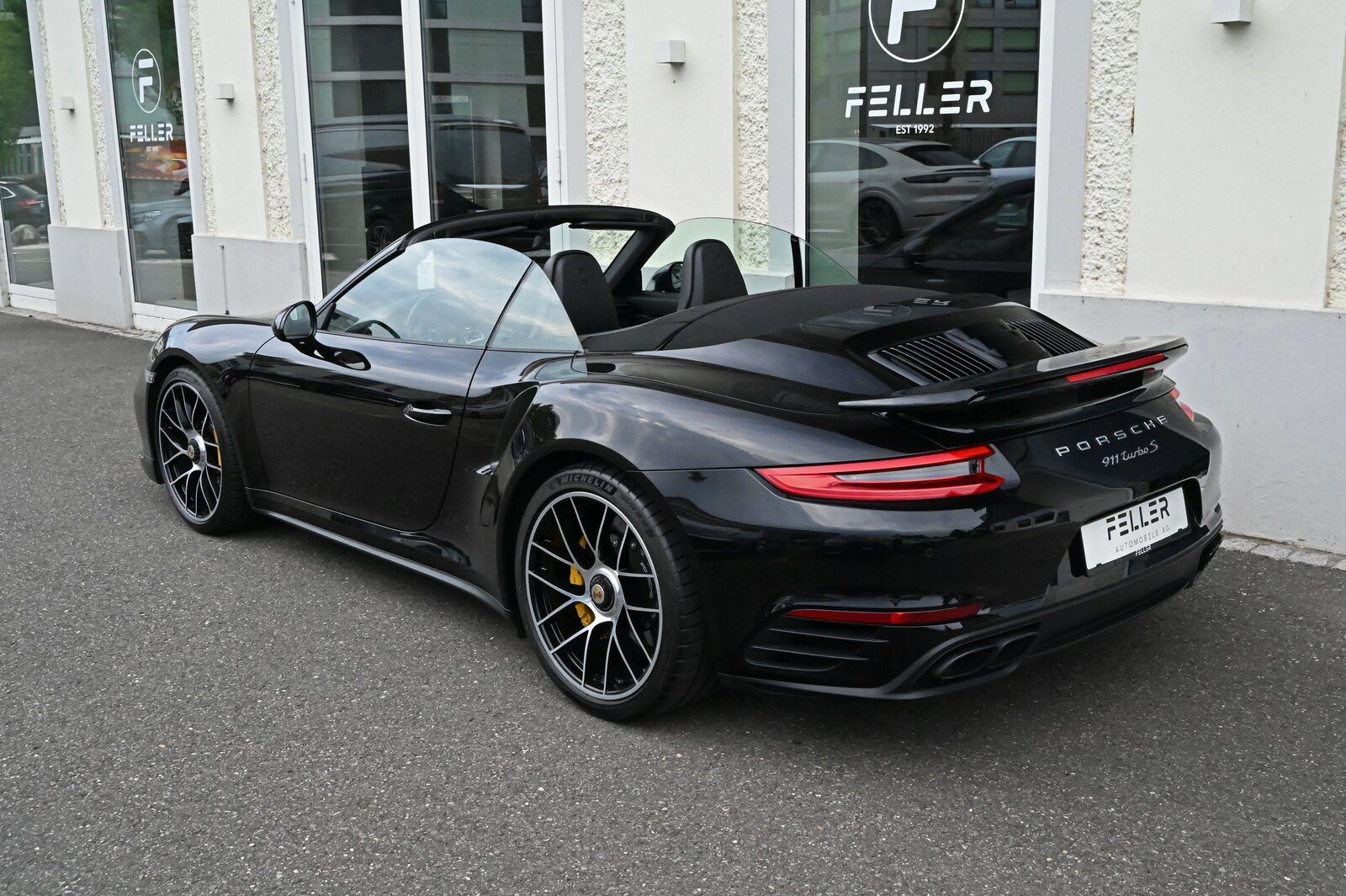PORSCHE 911 Turbo S Cabrio PDK **Approved bis 08/27**, Benzin, Occasion / Gebraucht, Automatik - 7