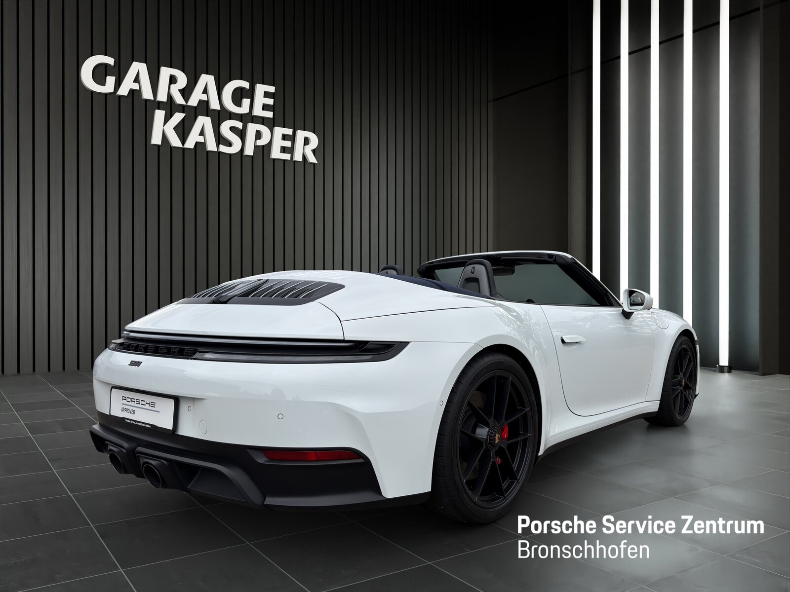 PORSCHE 911 Carrera 4 GTS Cabriolet, Mild-Hybrid Petrol/Electric, Second hand / Used, Automatic - 5