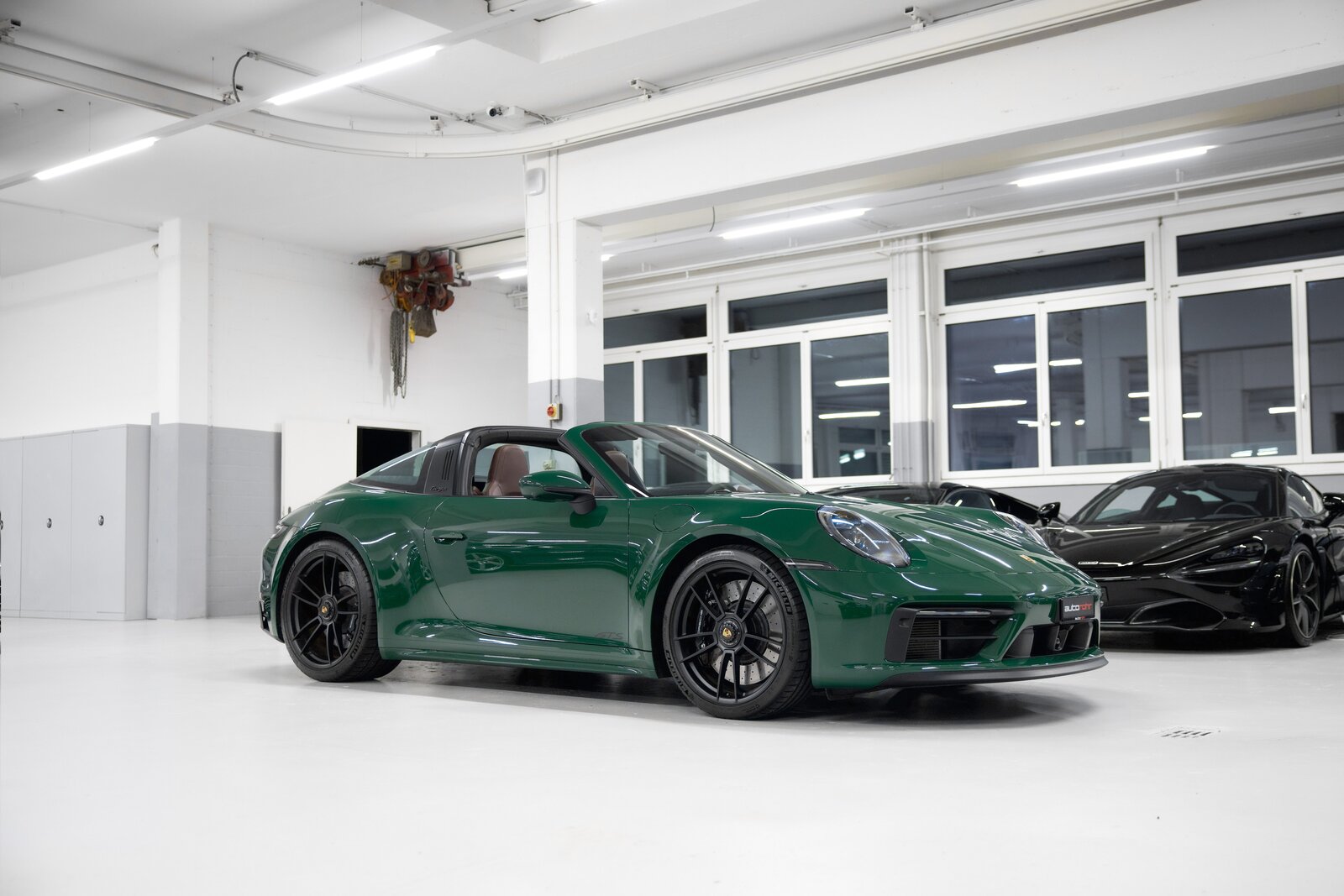 PORSCHE 911 Targa 4 GTS PDK *CH-FHZ*
