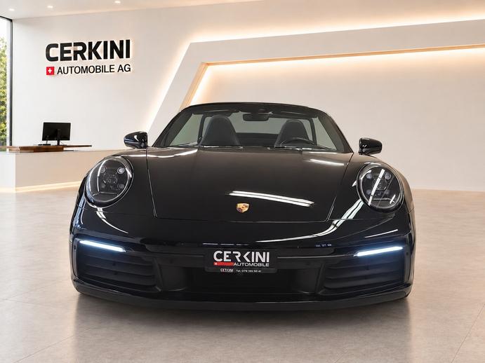 PORSCHE 911 Carrera 4 Cabriolet PDK, Petrol, Second hand / Used, Automatic