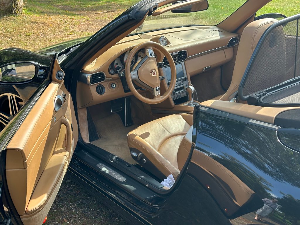 PORSCHE 911 3.8 Carrera 4S, Petrol, Second hand / Used, Automatic - 6