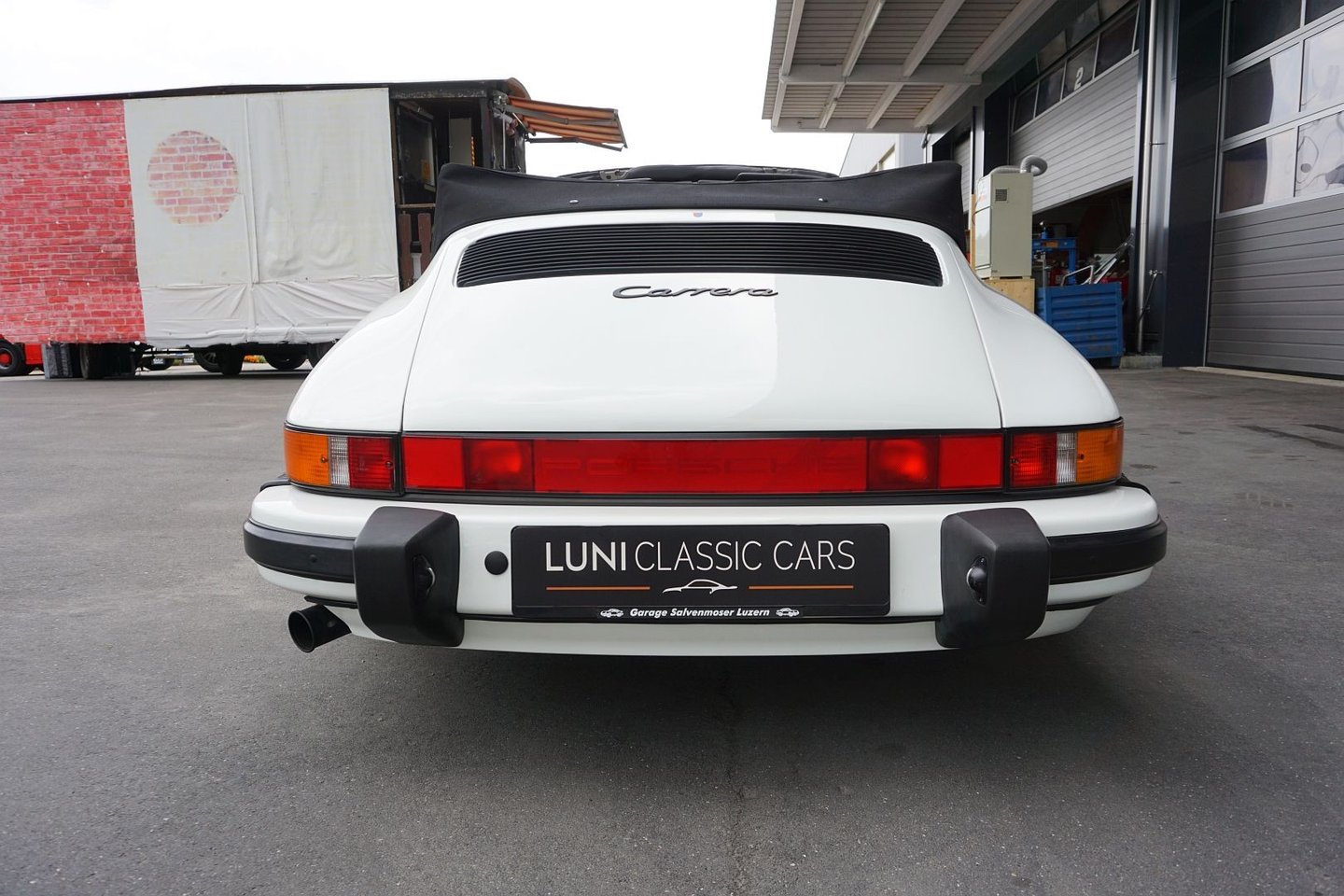 PORSCHE 911 Carrera Cabrio, Essence, Voiture de collection, Manuelle - 5