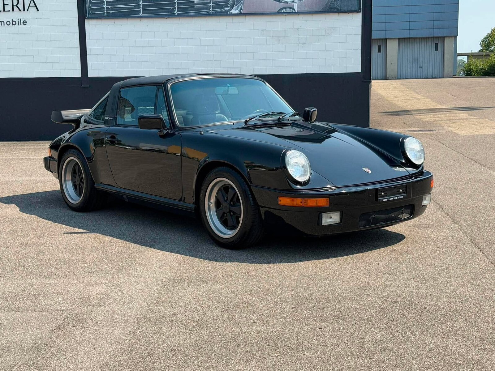 PORSCHE 911 Carrera Targa