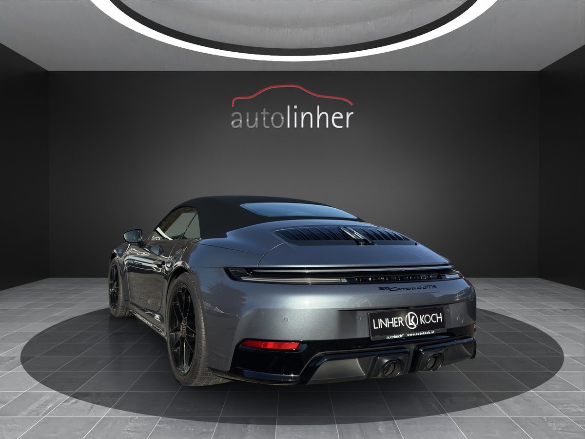 PORSCHE 911 Carrera 4 Cabriolet GTS PDK, Full-Hybrid Petrol/Electric, Ex-demonstrator, Automatic - 3
