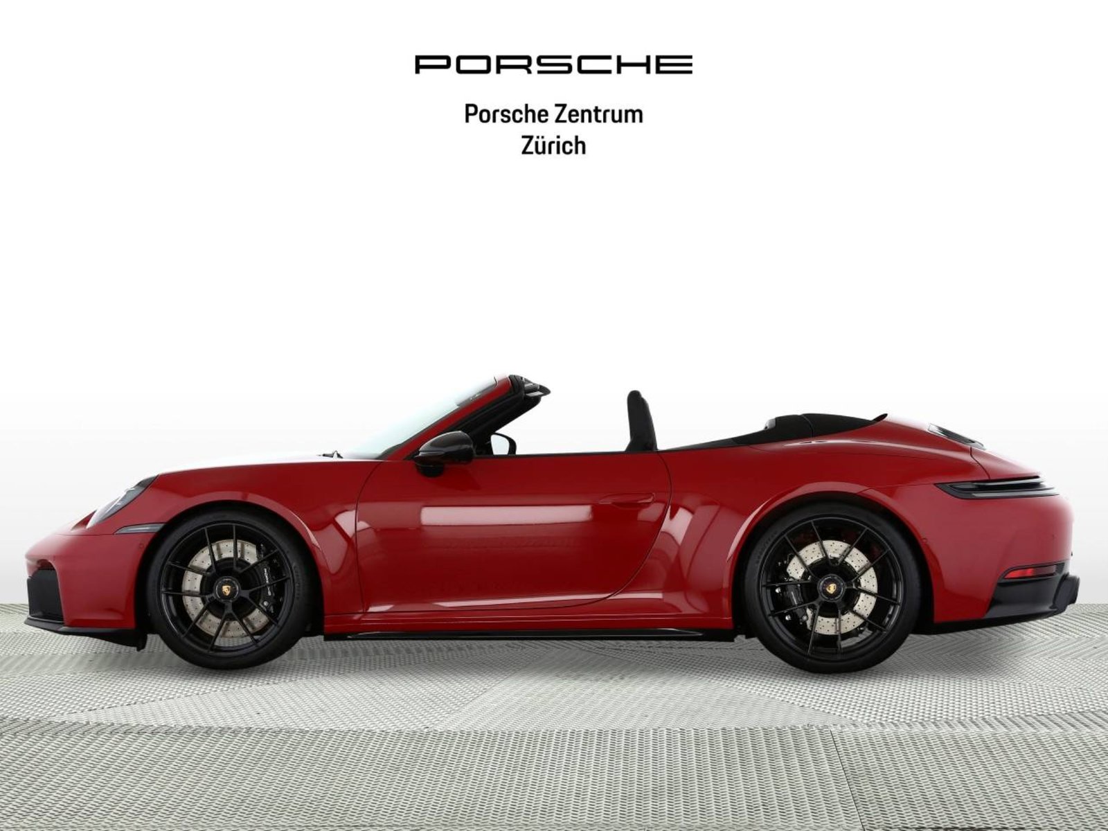 PORSCHE 911 Carrera 4 GTS Cabriolet, Mild-Hybrid Petrol/Electric, Ex-demonstrator, Automatic - 3