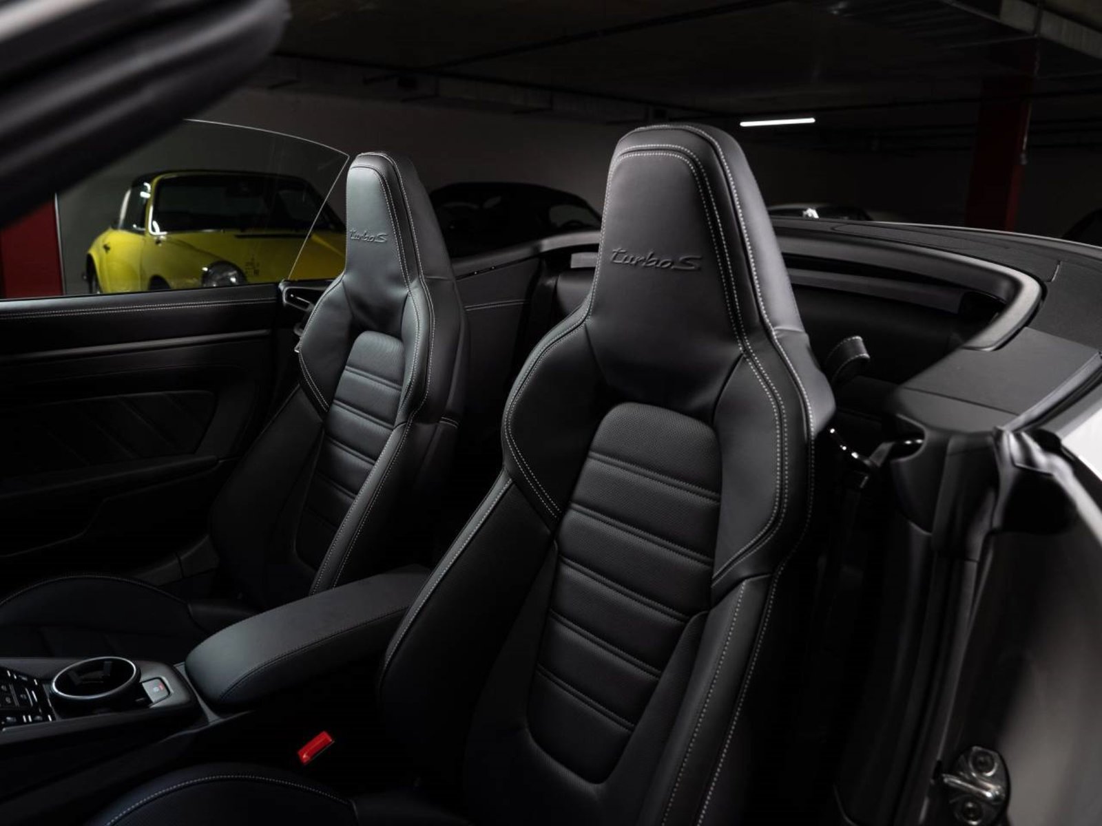 PORSCHE 911 Turbo S Cabriolet, Mild-Hybrid Petrol/Electric, Ex-demonstrator, Automatic - 5