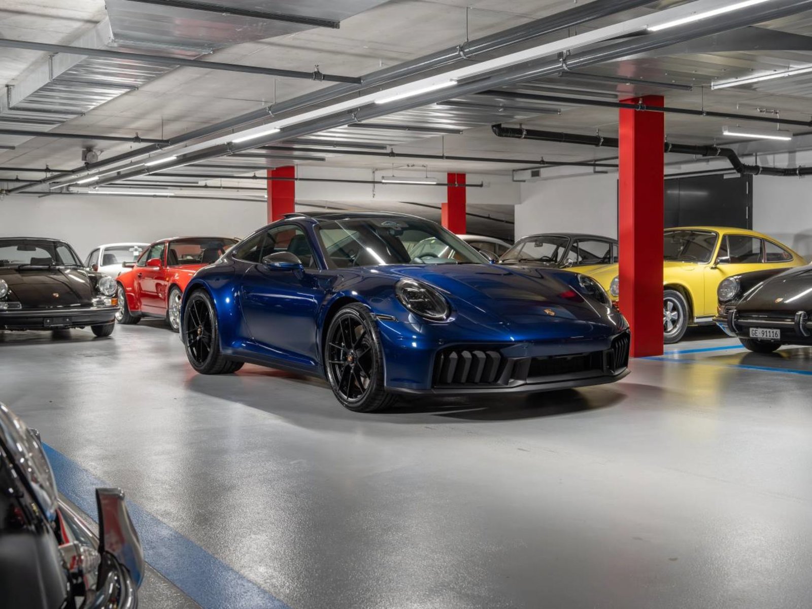 PORSCHE 911 Carrera 4 GTS, Hybride Leggero Benzina/Elettrica, Auto nuove, Automatico - 6