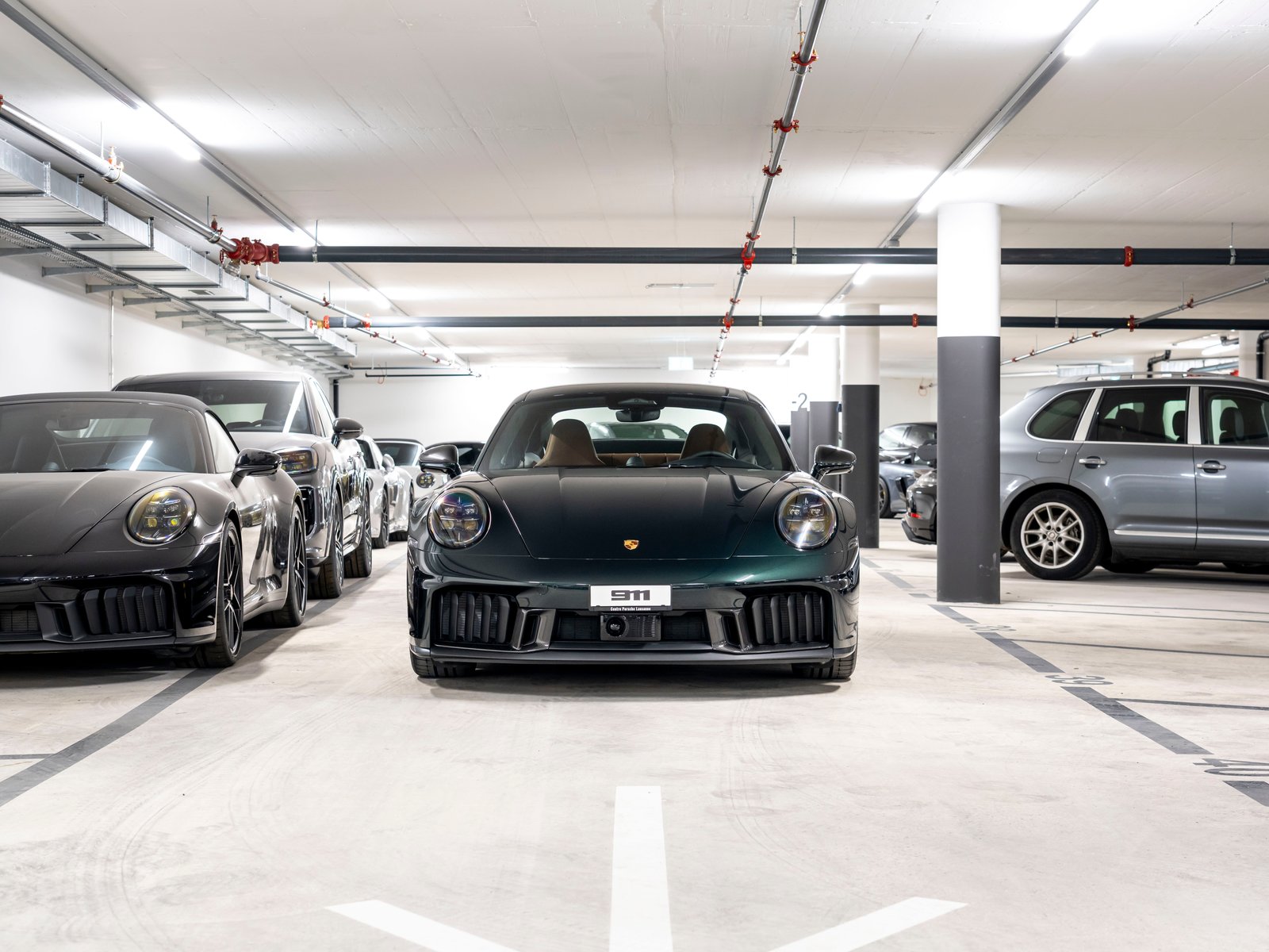 PORSCHE 911 Carrera 4 GTS PDK, Hybride Intégral Essence/Électricité, Voiture nouvelle, Automatique - 3