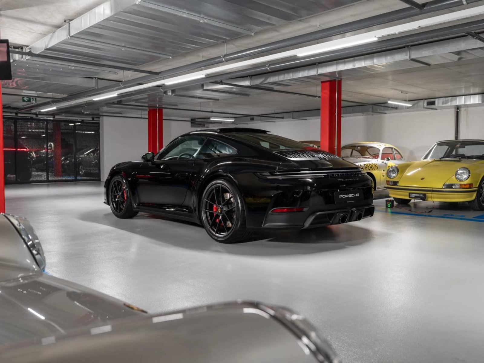 PORSCHE 911 Carrera 4 GTS, Hybride Léger Essence/Électricité, Voiture nouvelle, Automatique - 3