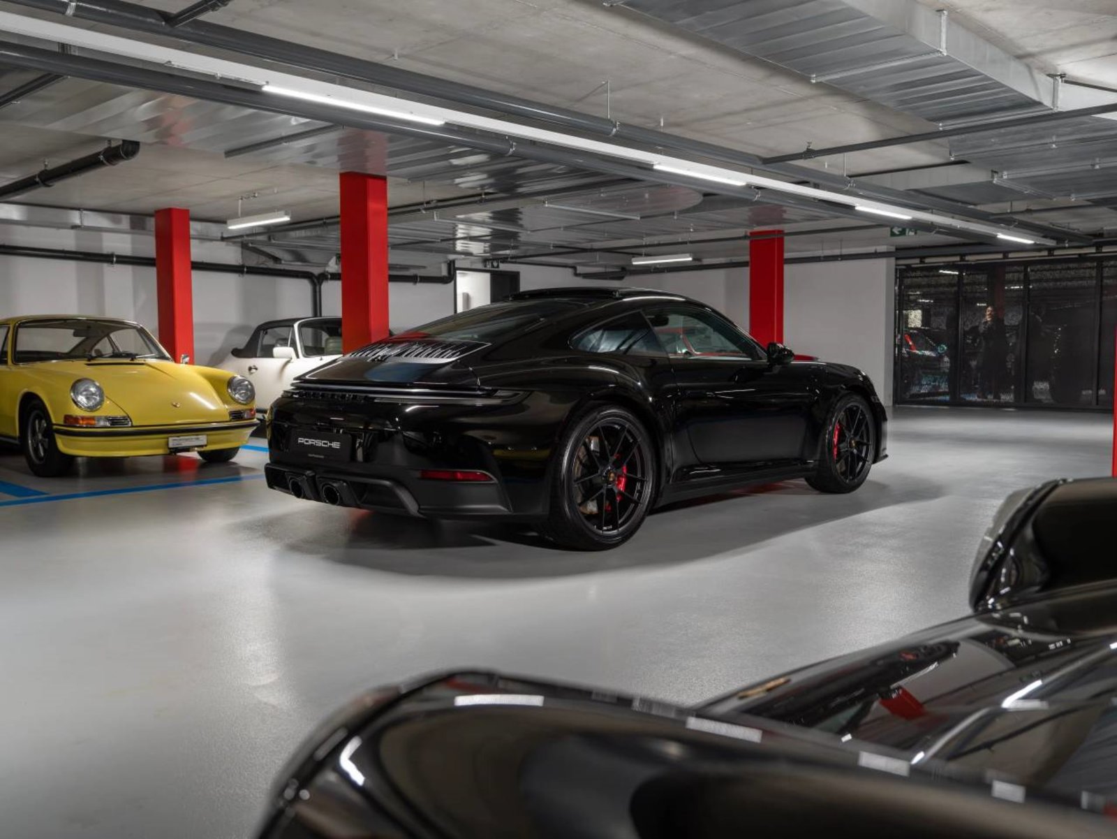 PORSCHE 911 Carrera 4 GTS, Hybride Léger Essence/Électricité, Voiture nouvelle, Automatique - 7