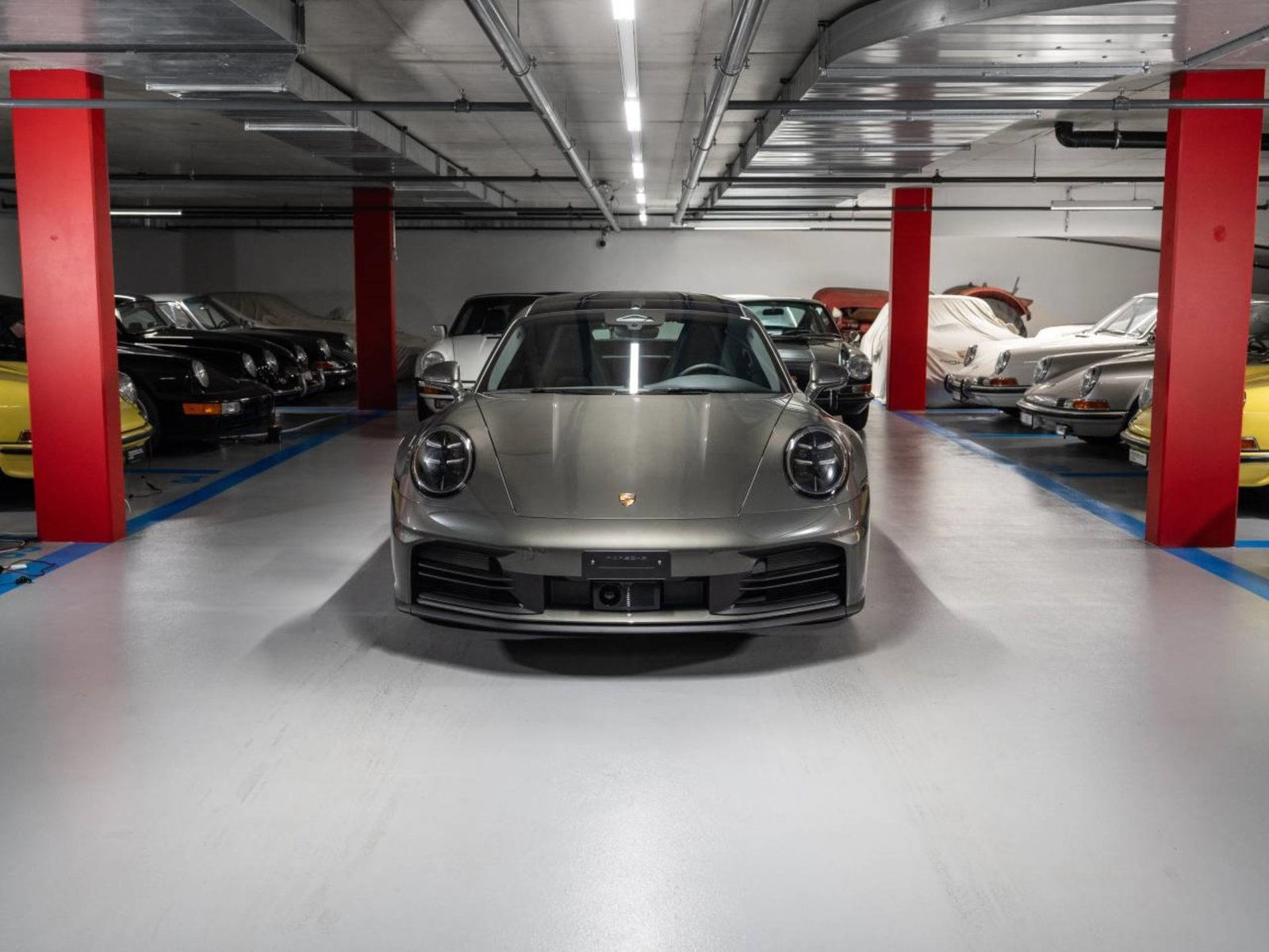 PORSCHE 911 Carrera 4S, Benzin, Neuwagen, Automatik - 2