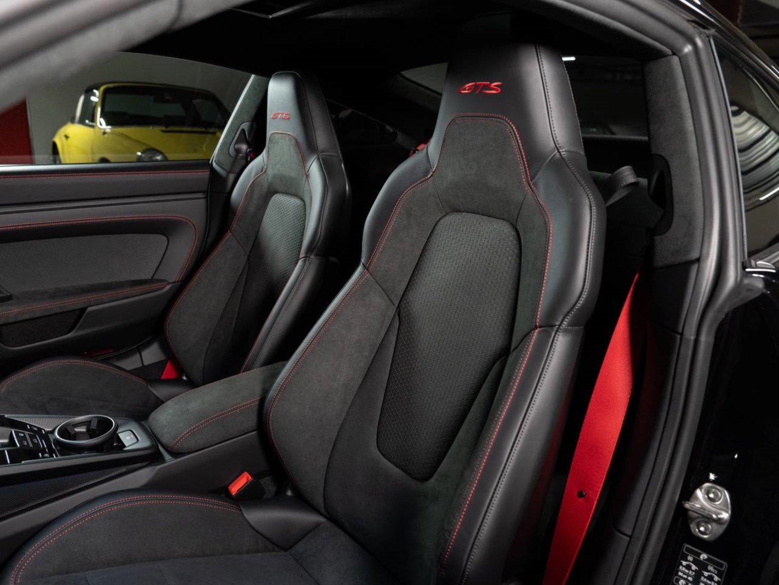 PORSCHE 911 Carrera GTS, Mild-Hybrid Benzin/Elektro, Neuwagen, Automatik - 5