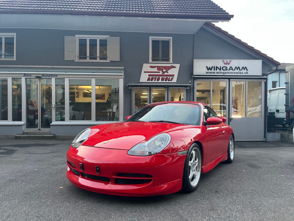 PORSCHE Carrara 4