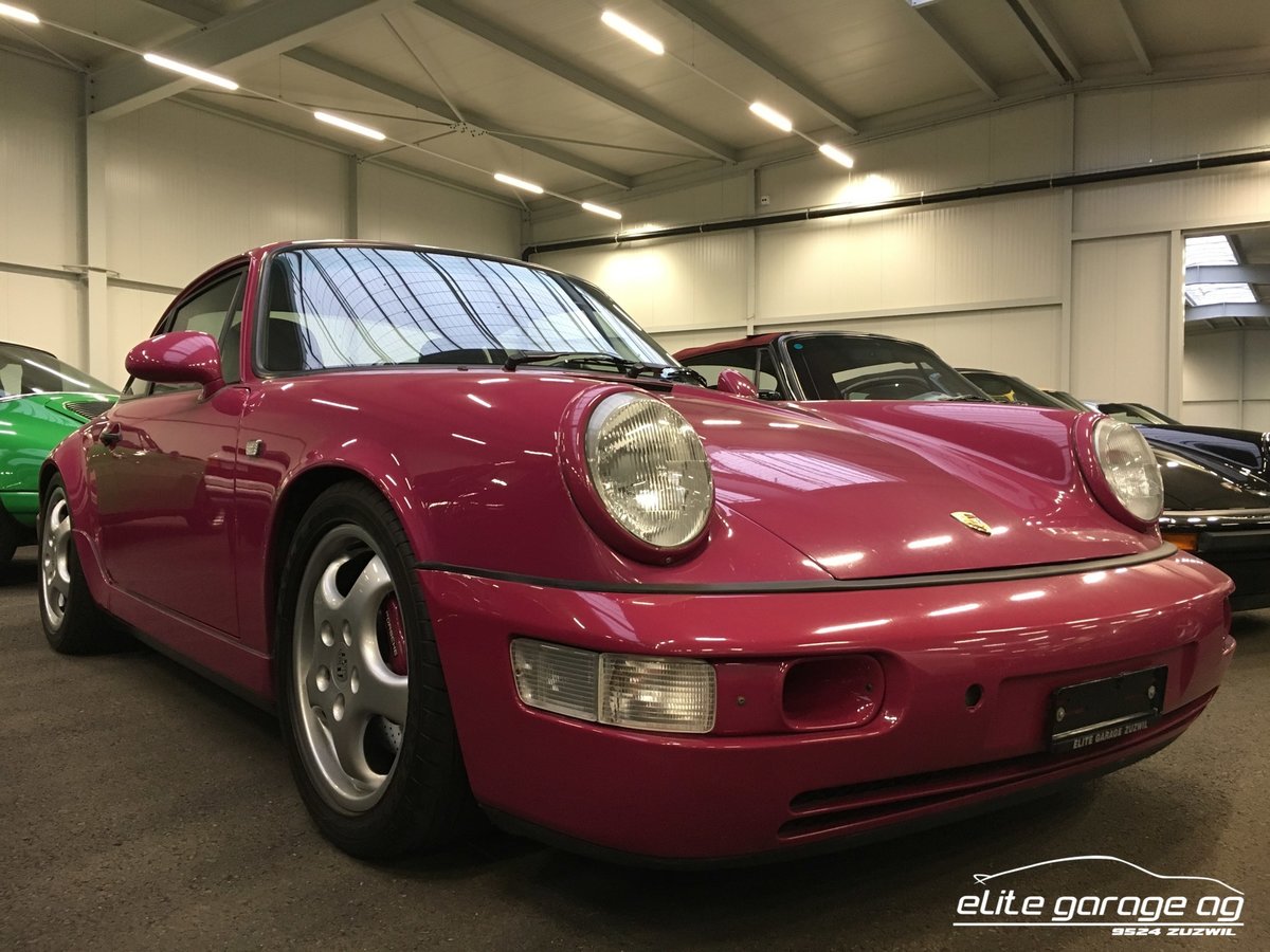 PORSCHE 911 Carrera 2 RS
