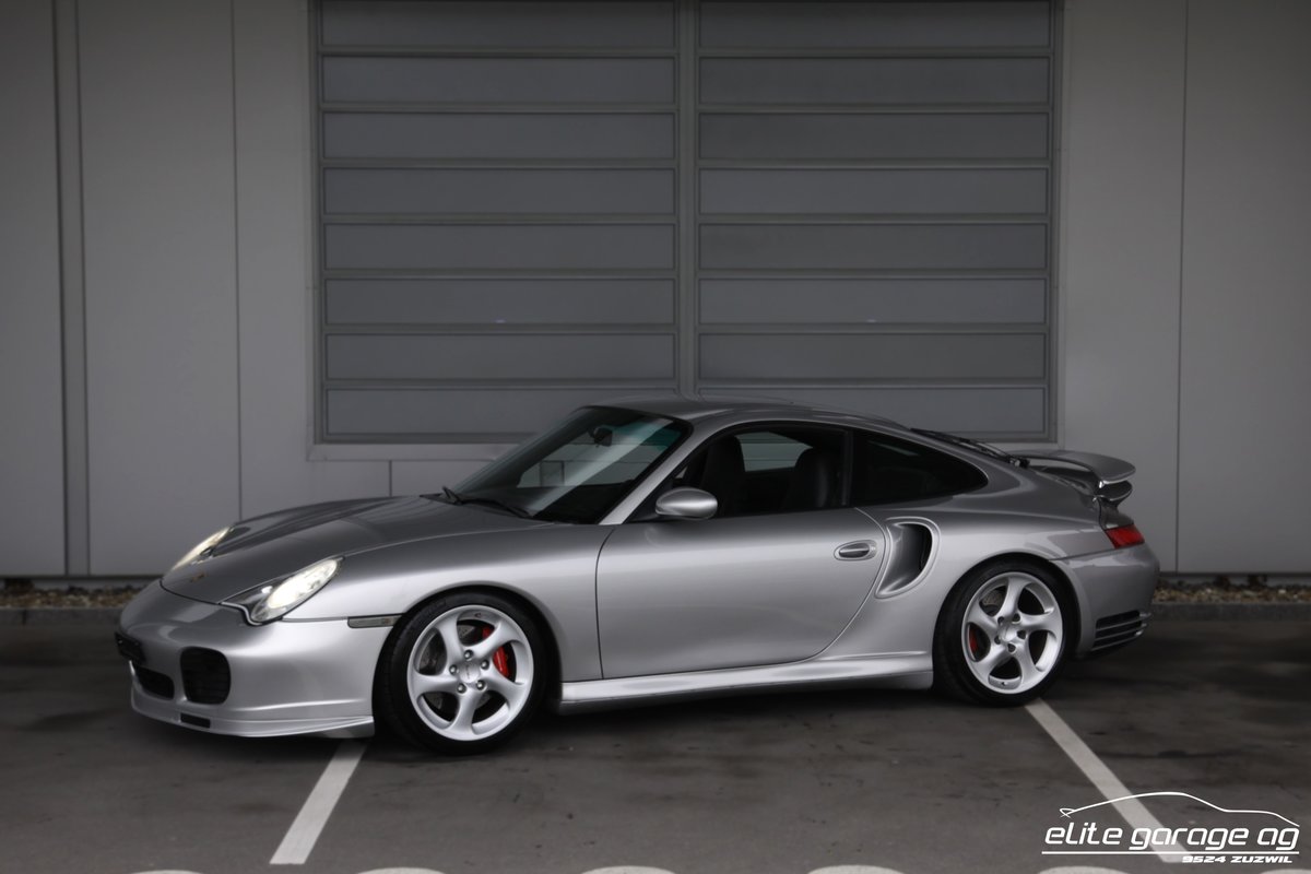 PORSCHE 911 Turbo Manuell