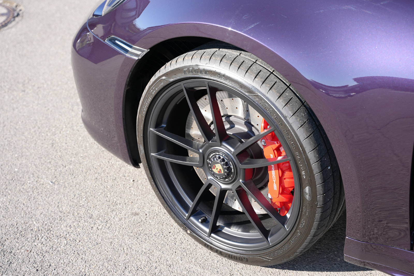 PORSCHE 911 Carrera GTS PDK PTS Violametallic, Benzin, Occasion / Gebraucht, Automatik - 6