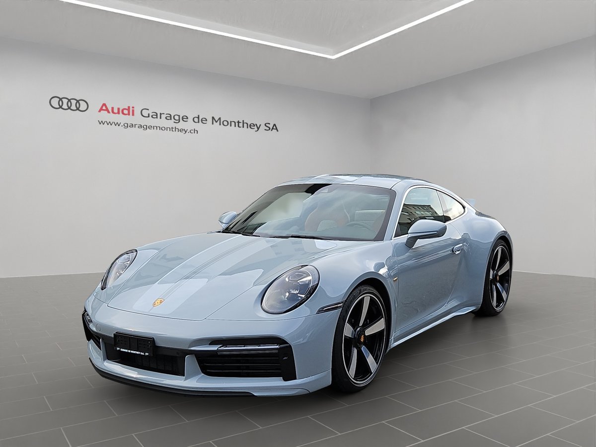 PORSCHE 911 Sport Classic