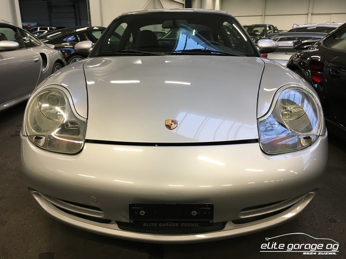 PORSCHE 911 Carrera 4, Essence, Occasion / Utilisé, Manuelle - 4