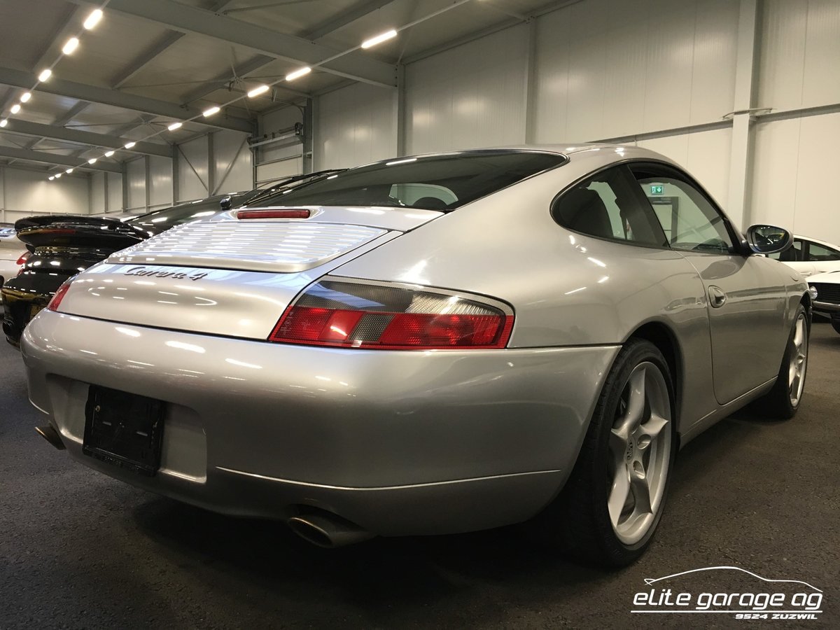 PORSCHE 911 Carrera 4, Essence, Occasion / Utilisé, Manuelle - 6