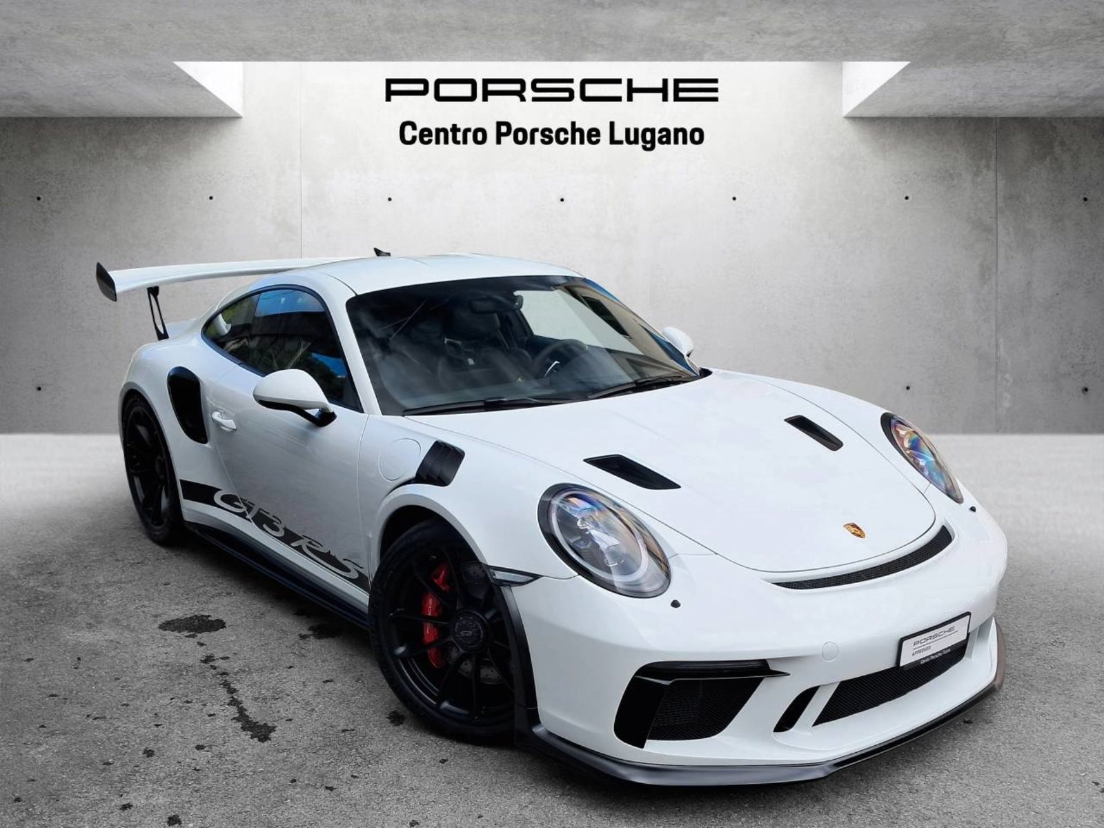 PORSCHE 911 GT3 RS
