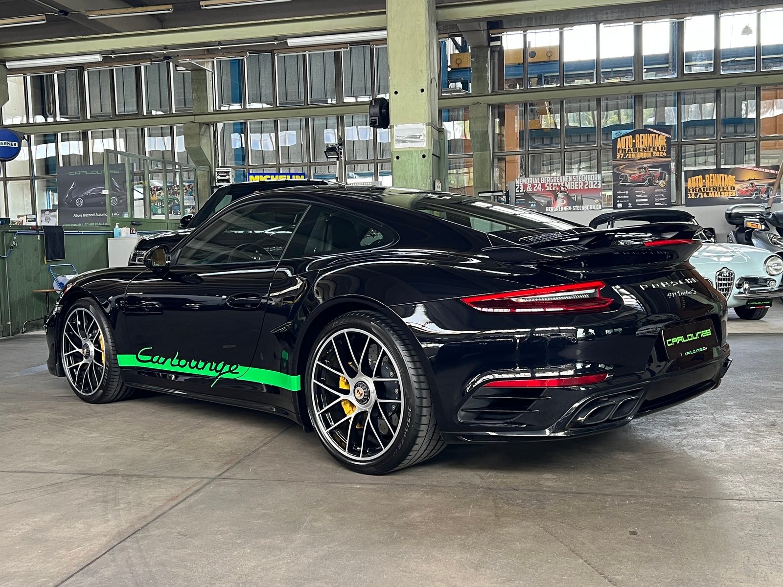 PORSCHE 911 Turbo S PDK, Petrol, Second hand / Used, Automatic - 2